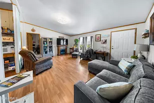 33250 S Melanie Ln, Black Canyon City, AZ 85324 - Photo 7