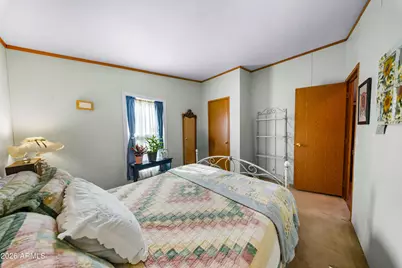 33250 S Melanie Lane, Black Canyon City, AZ 85324 - Photo 17