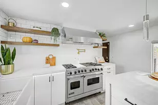 1309 W Kachina Trail, Phoenix, AZ 85041 - Photo 13