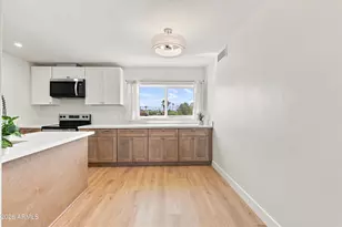 3737 E Turney Ave, Phoenix, AZ 85018 - Photo 3
