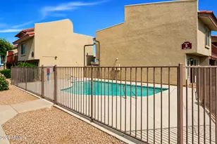 4828 W Orangewood Ave, Glendale, AZ 85301 - Photo 21