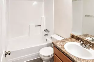 4828 W Orangewood Ave, Glendale, AZ 85301 - Photo 15