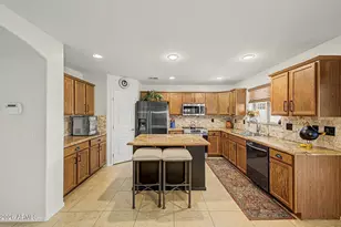 3663 W Goldmine Mountain Dr, San Tan Valley, AZ 85144 - Photo 5