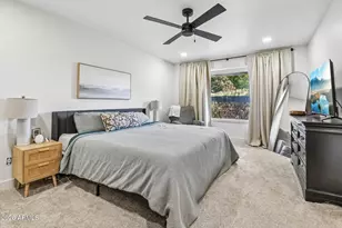 1042 E 3rd St, Mesa, AZ 85203 - Photo 13