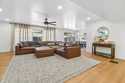 1042 E 3rd Street, Mesa, AZ 85203 - Photo 9
