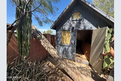 4002 W San Juan Avenue, Phoenix, AZ 85019 - Photo 39