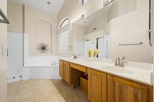 250 S Gibson St, Gilbert, AZ 85296 - Photo 11