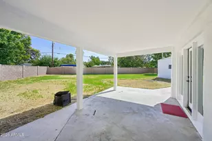 1121 W Bethany Home Rd, Phoenix, AZ 85013 - Photo 37