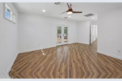 1121 W Bethany Home Road, Phoenix, AZ 85013 - Photo 29