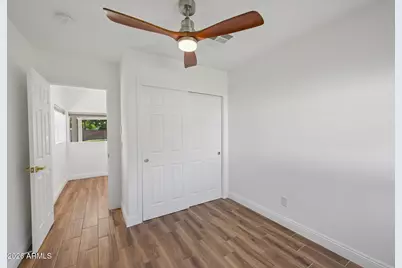 1121 W Bethany Home Road, Phoenix, AZ 85013 - Photo 19