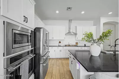 2485 S Quaintance Street, Gilbert, AZ 85295 - Photo 13