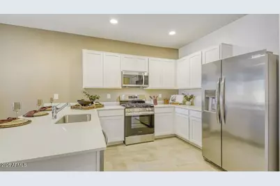 18684 W Silverwood Drive, Goodyear, AZ 85338 - Photo 3