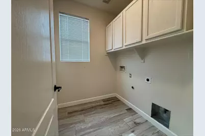17044 W Bristol Lane, Surprise, AZ 85374 - Photo 37