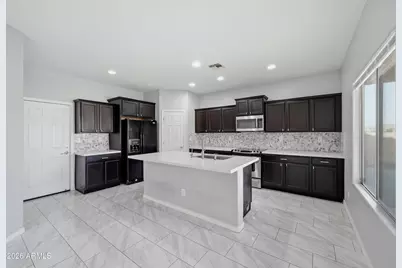 2546 W Cordia Lane, Phoenix, AZ 85085 - Photo 11