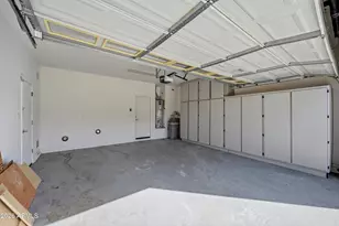 2546 W Cordia Ln, Phoenix, AZ 85085 - Photo 25