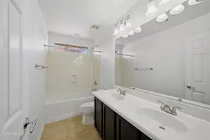 2546 W Cordia Ln, Phoenix, AZ 85085 - Photo 19