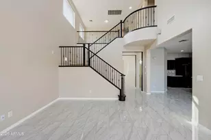 2546 W Cordia Ln, Phoenix, AZ 85085 - Photo 3