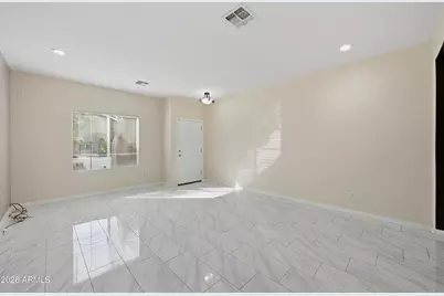 2546 W Cordia Lane, Phoenix, AZ 85085 - Photo 9