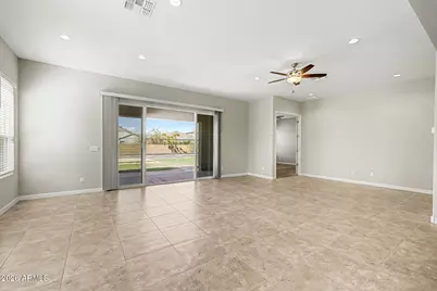 24220 N 21st Place, Phoenix, AZ 85024 - Photo 11