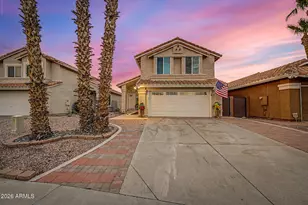 4064 E Woodland Dr, Phoenix, AZ 85048 - Photo 1
