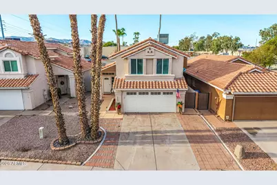 4064 E Woodland Drive, Phoenix, AZ 85048 - Photo 37