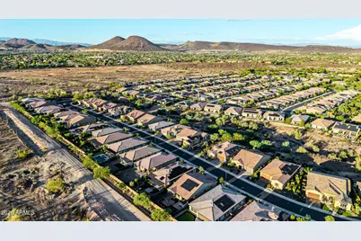 30280 N 134th Drive, Peoria, AZ 85383 - Photo 43