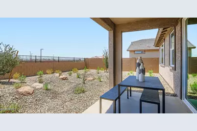 18822 W Goldenrod Street, Goodyear, AZ 85338 - Photo 17