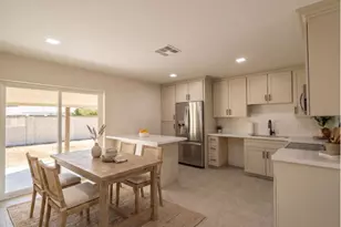 4147 W Echo Ln, Phoenix, AZ 85051 - Photo 9
