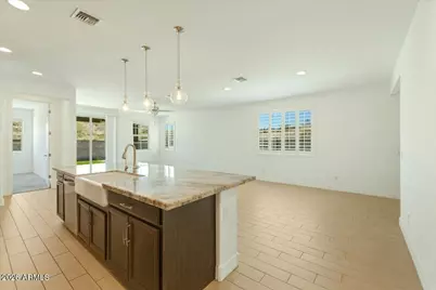 11957 S 172nd Avenue, Goodyear, AZ 85338 - Photo 9