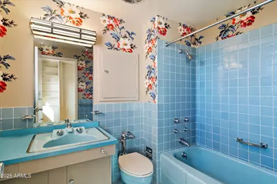 2201 N Central Avenue #5-E, Phoenix, AZ 85004 - Photo 23