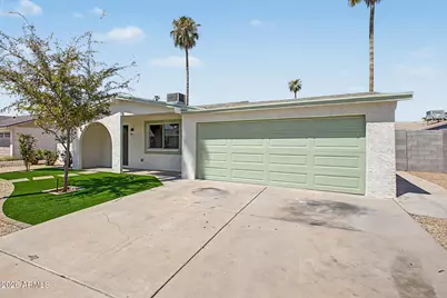 2438 W Jacinto Avenue, Mesa, AZ 85202 - Photo 3