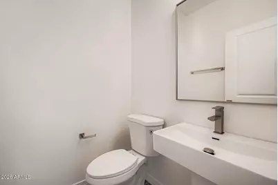 5519 S 11th Avenue, Phoenix, AZ 85041 - Photo 11