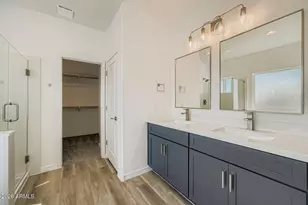 5519 S 11th Ave, Phoenix, AZ 85041 - Photo 15