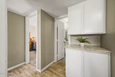 4218 N 82nd Drive, Phoenix, AZ 85033 - Photo 19