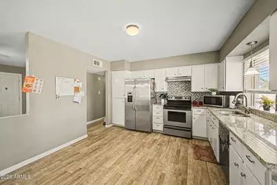 4218 N 82nd Drive, Phoenix, AZ 85033 - Photo 17