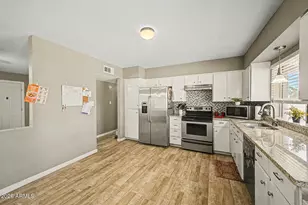 4218 N 82nd Dr, Phoenix, AZ 85033 - Photo 17
