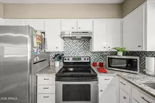 4218 N 82nd Dr, Phoenix, AZ 85033 - Photo 13