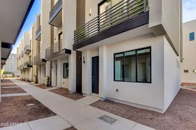 4220 N 32nd Street #12, Phoenix, AZ 85018 - Photo 1