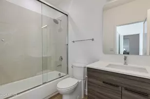 4220 N 32nd St, Phoenix, AZ 85018 - Photo 35