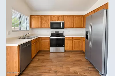 16538 N 158th Avenue, Surprise, AZ 85374 - Photo 5