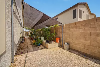 13401 W Fargo Drive, Surprise, AZ 85374 - Photo 37