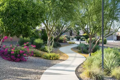 6748 W Charter Oak Road, Peoria, AZ 85381 - Photo 3