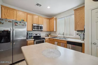 6748 W Charter Oak Road, Peoria, AZ 85381 - Photo 11