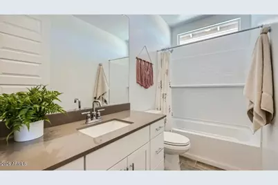 9713 W Catalina Drive, Phoenix, AZ 85037 - Photo 15