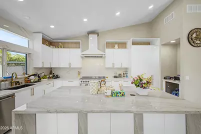 1732 W Commerce Avenue, Gilbert, AZ 85233 - Photo 3