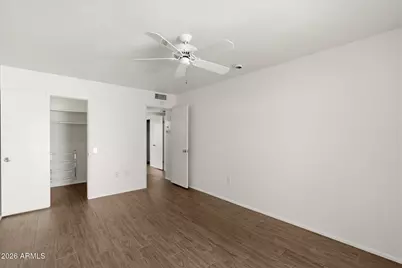 13205 N 100th Avenue, Sun City, AZ 85351 - Photo 11