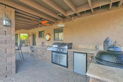 10411 N 23rd Place, Phoenix, AZ 85028 - Photo 27