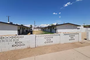 2140 W Heatherbrae Dr, Phoenix, AZ 85015 - Photo 1