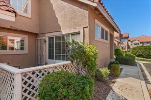 1633 E Lakeside Dr, Gilbert, AZ 85234 - Photo 33