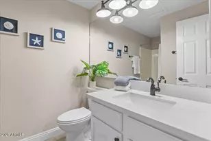 1633 E Lakeside Dr, Gilbert, AZ 85234 - Photo 25
